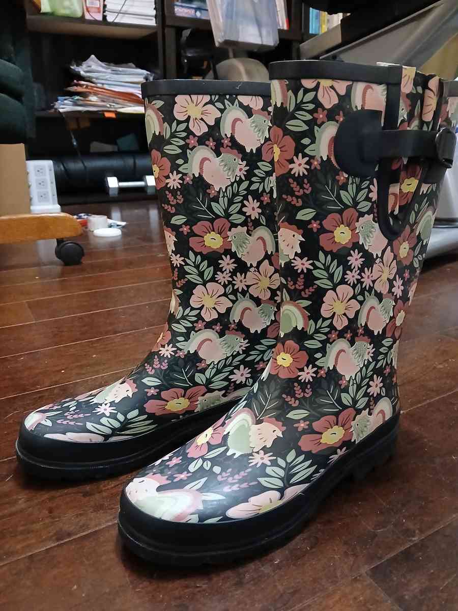 Western Chief rain boots size 8