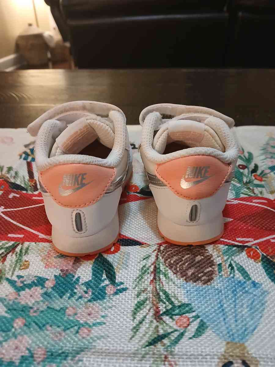 Baby shoes Nike size 4C