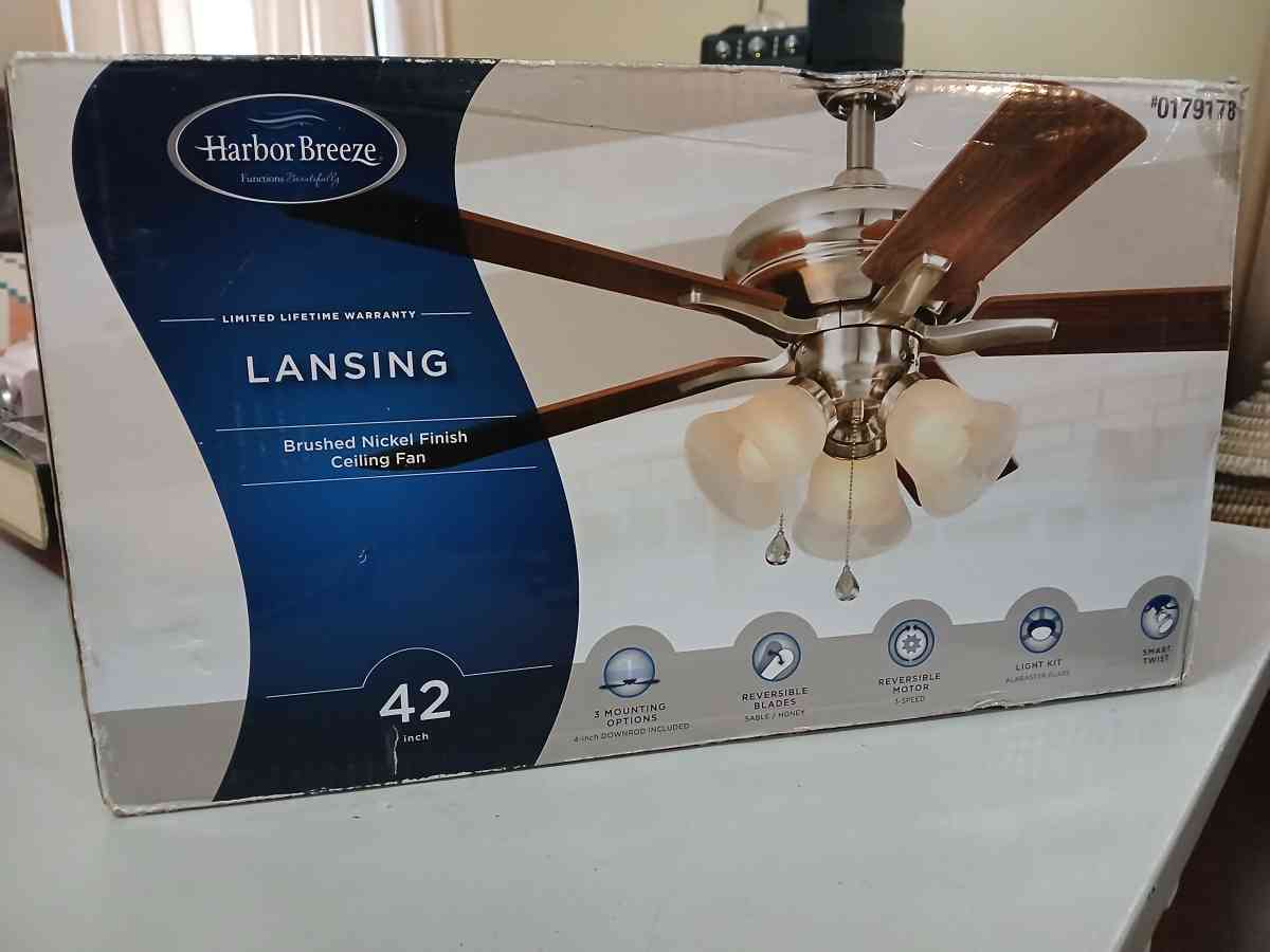 Harbor Breeze ceiling fan