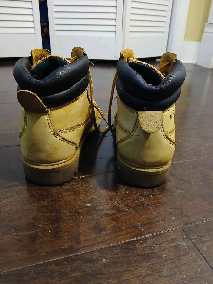 Brahma Steel Toe Waterproof Oil  Slip Resistant EH Size 8