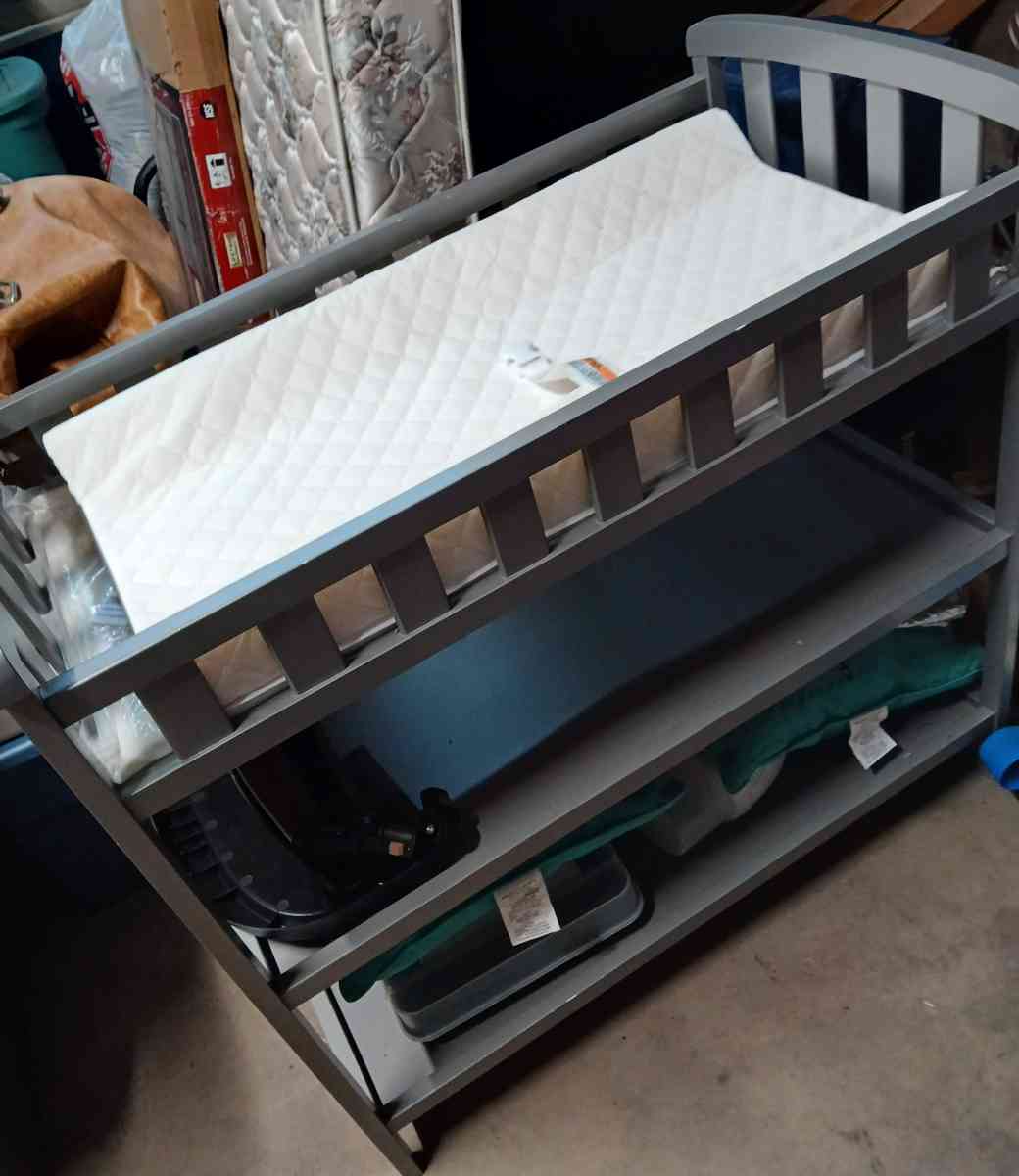 Changing Table With Mat