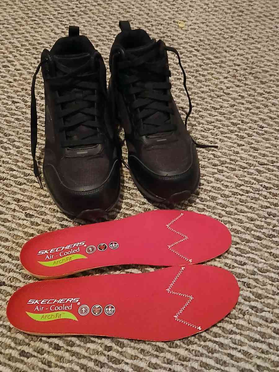 Skechers steel toe work shoes Air cooled