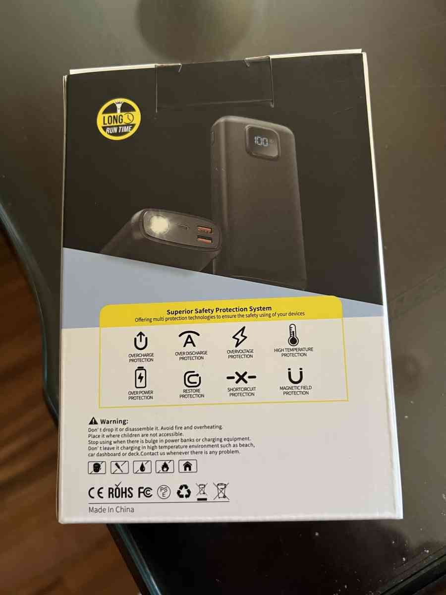 PortableChargerPowerBank  50000mAh Powerbank PD 30W and QC 4