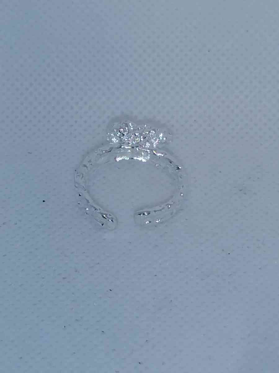 Sparkling Heart Ring