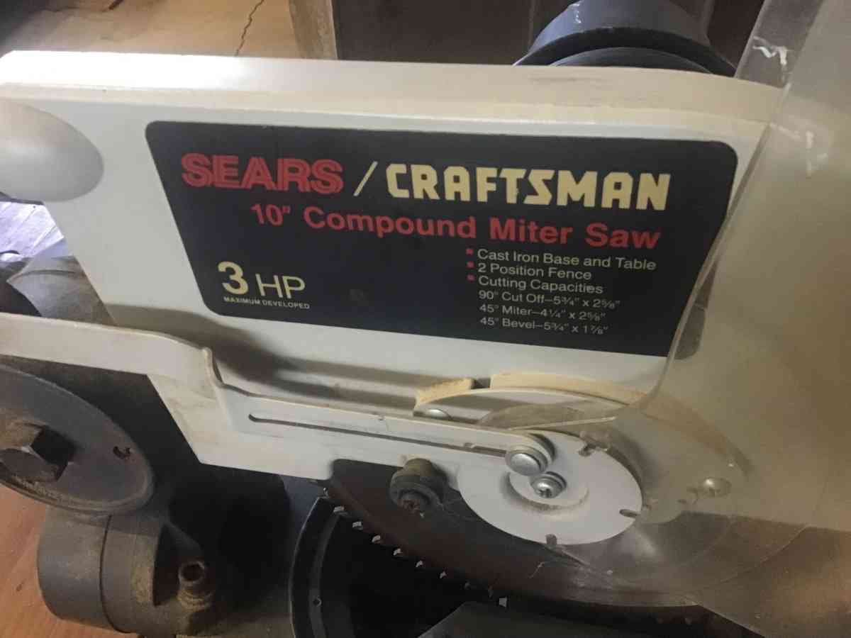 Sears Craftman compound miter saw