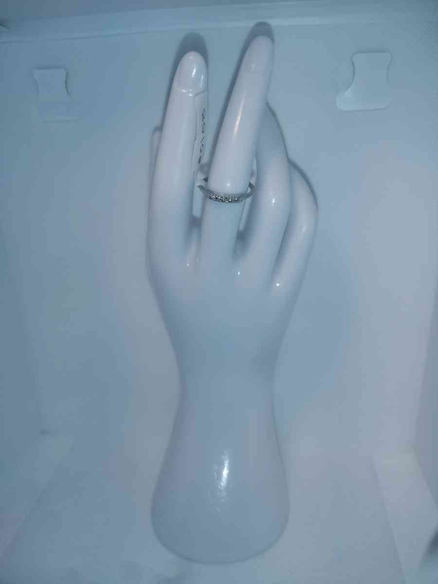 Knuckles Style Silver Ring GA