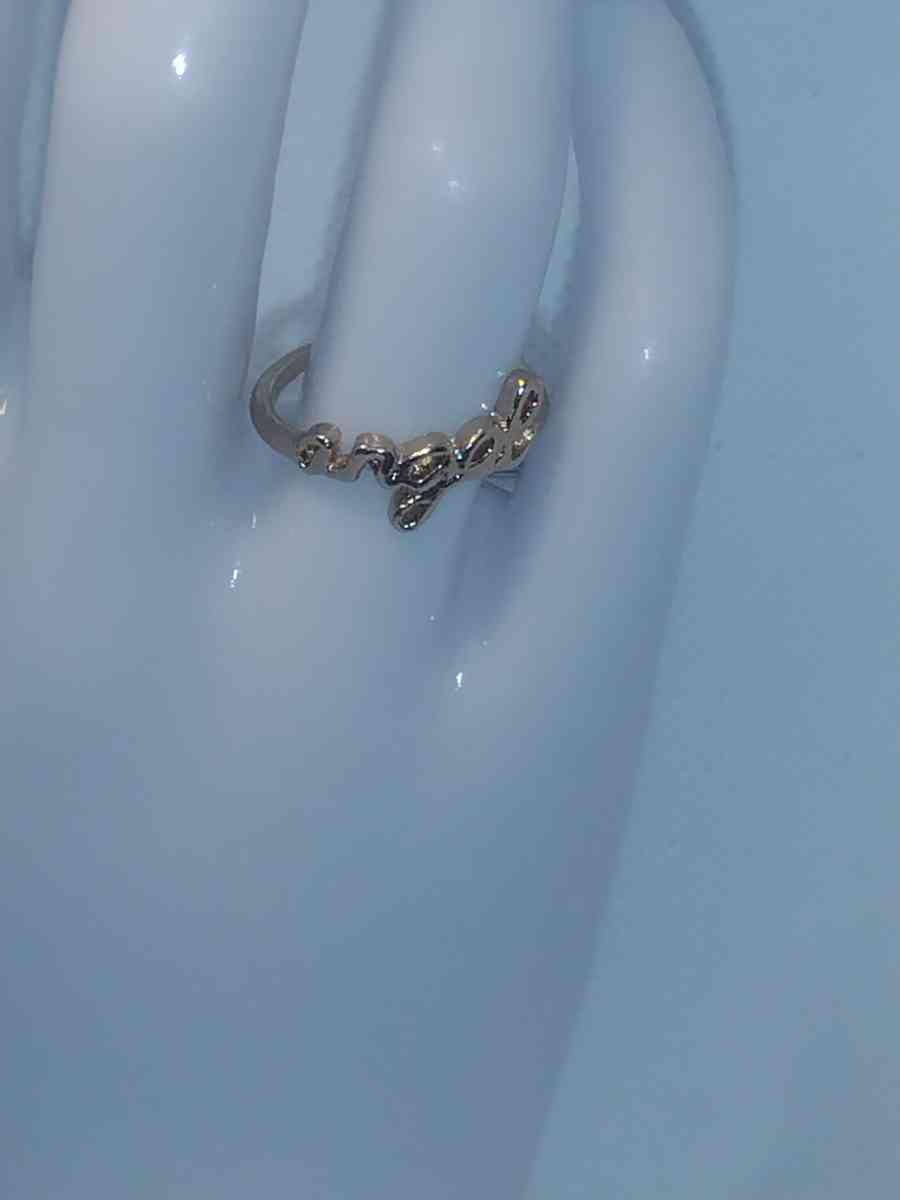 Angel Chic Rhinestone Ring