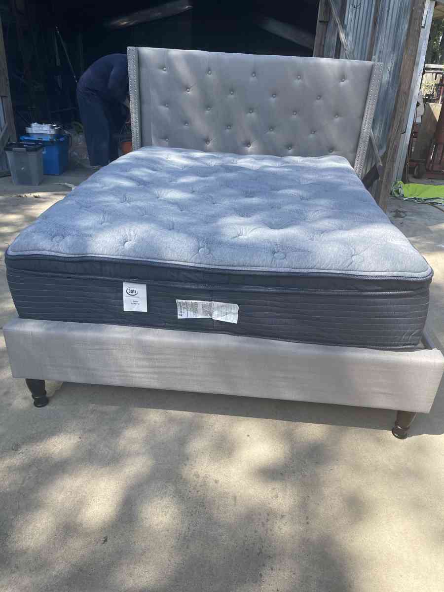 bedding and bed frame set