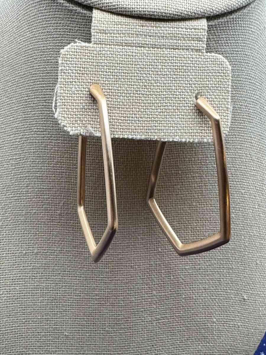 2015PITT Kendra Scott Lonnie Rose Gold Plated Over Brass Ang