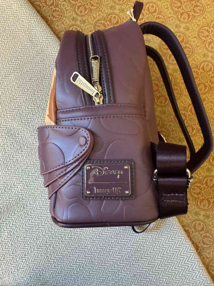 2011AHIC NWT Loungefly Disney Raya and the Last Dragon Tuk T