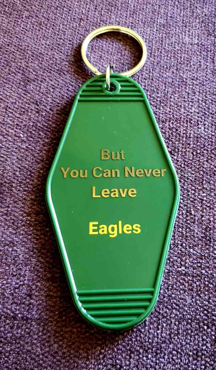 hotel California 1976 hot Keychain
