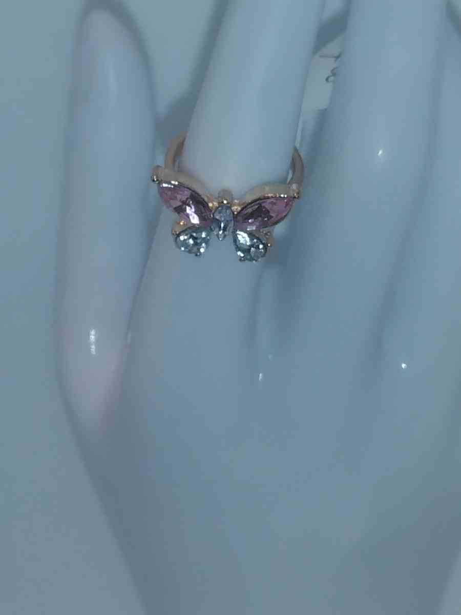 Pink White Butterfly Chic Rhinestone Ring
