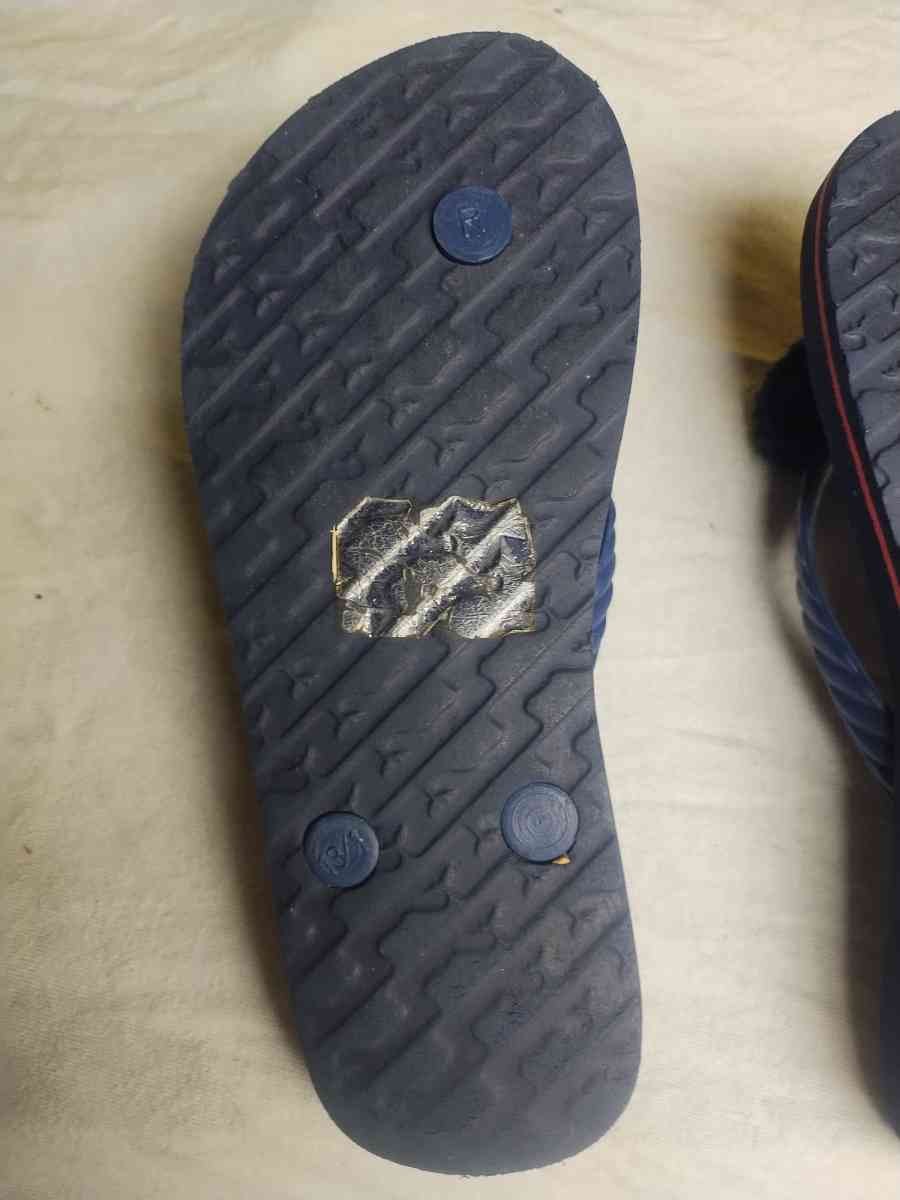 Vineyard Vines Sandals Size 13