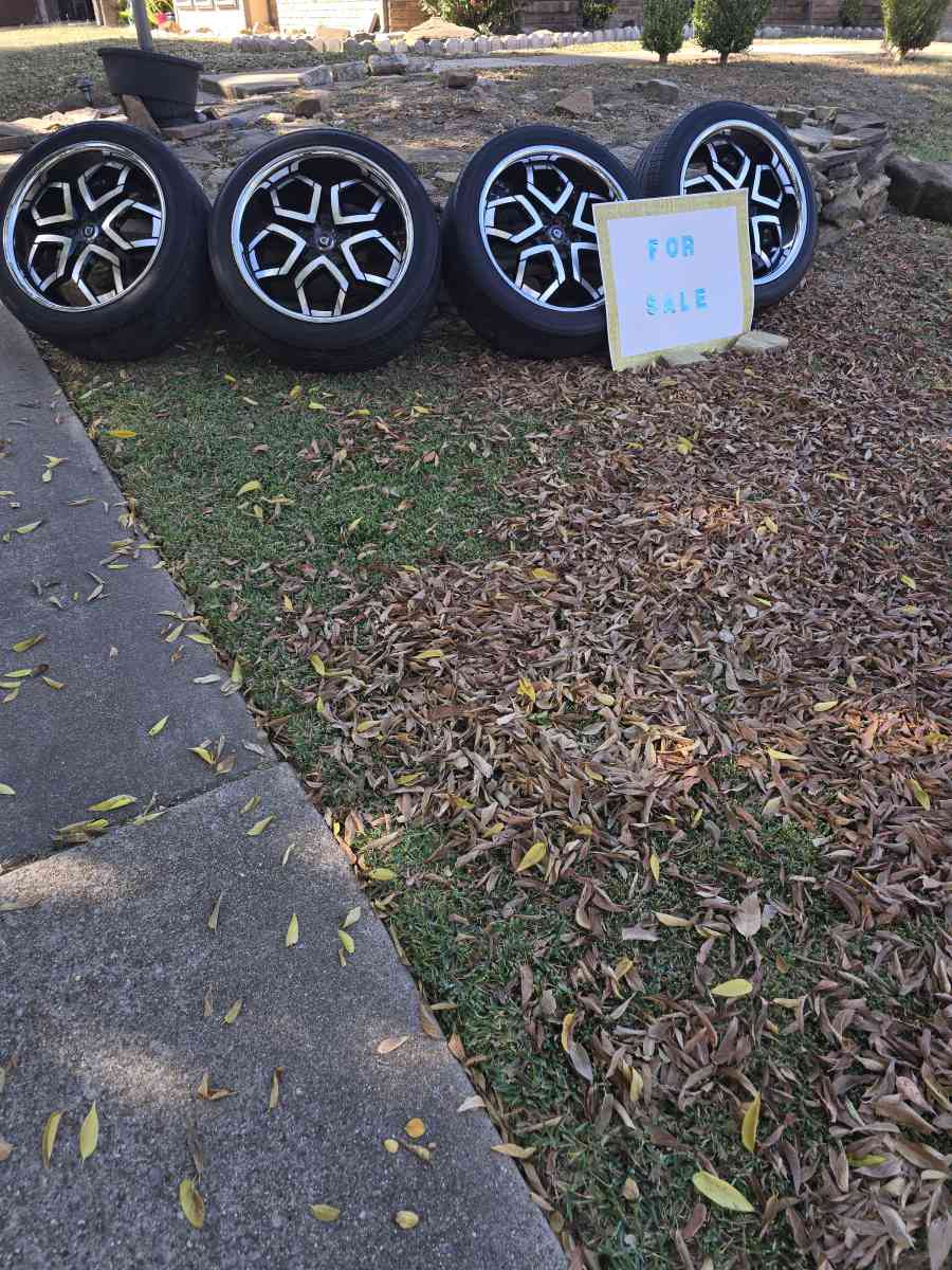 22 inch rims with tires