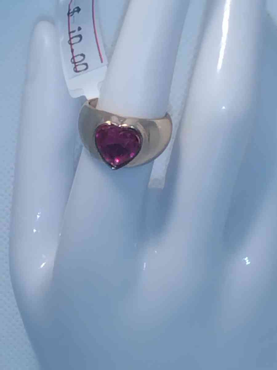 Pink Heart Chic Rhinestone Ring