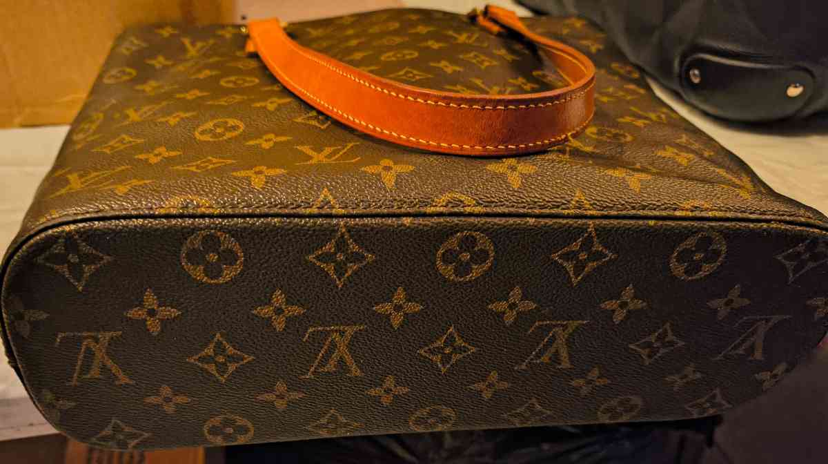 Louis Vuitton Vintage Handbag