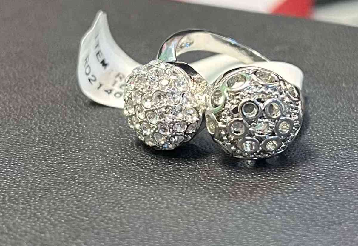 woman beautiful ring size 65 R021460048T
