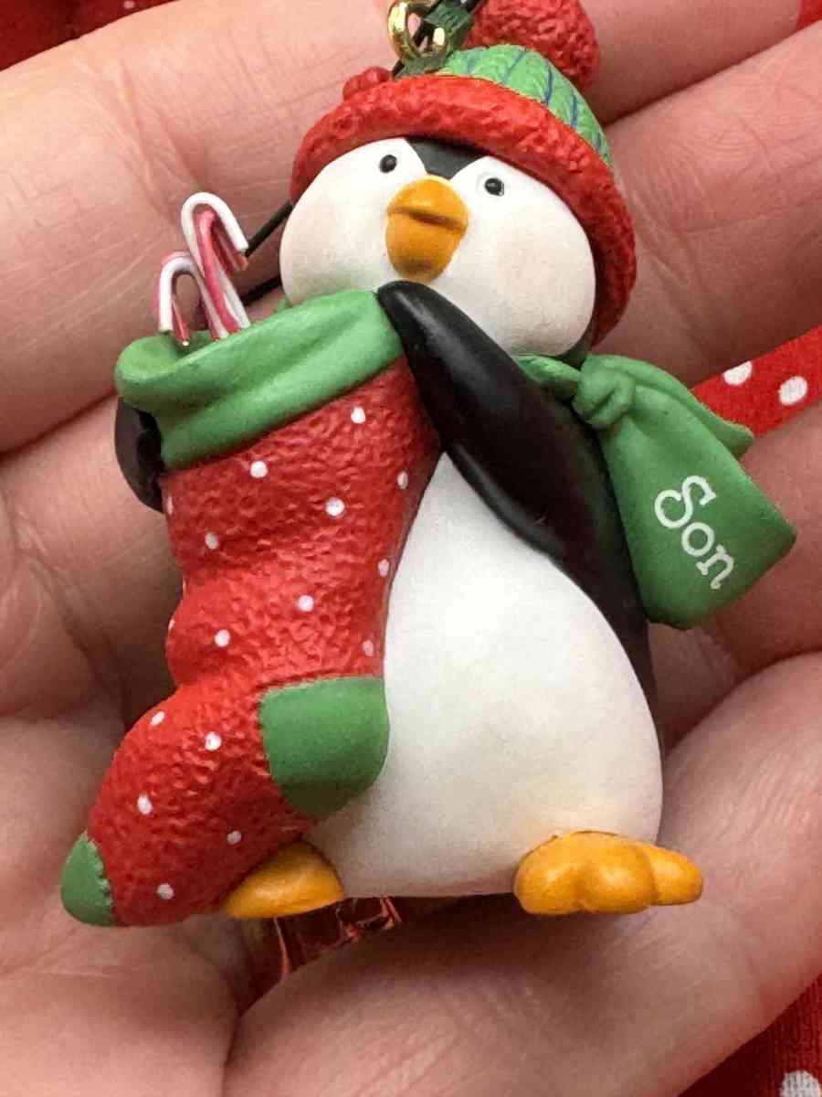 2020HMT 2003 Hallmark Keepsake Ornament Son Penguin with Sto