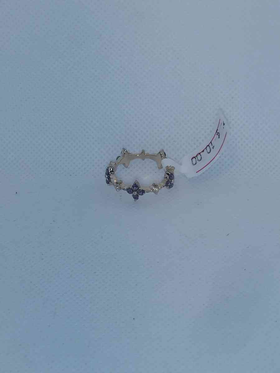 Crown of Flowers Ring