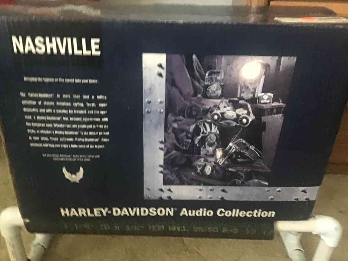 vintage Harley Davidson AM FM cassette radio