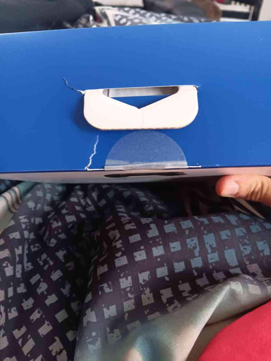 Playstation 5 camo controller brand new got wrong color