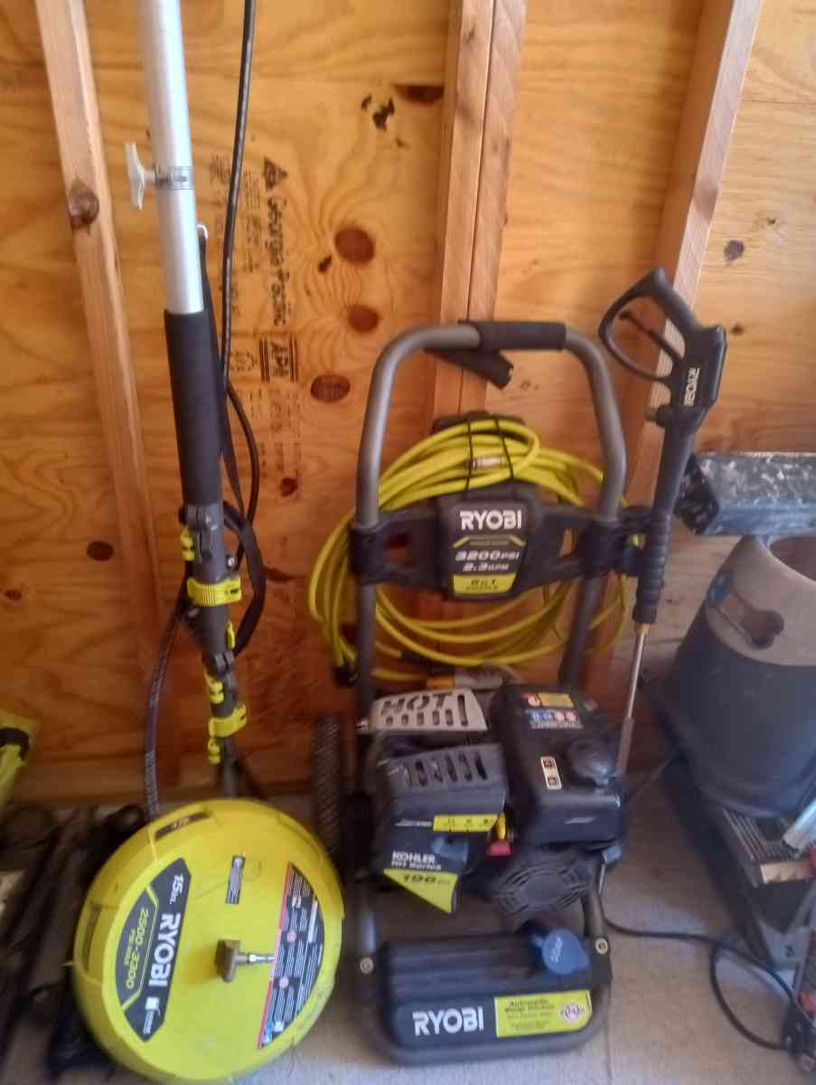 Ryobi 3200 psi Power washer trio
