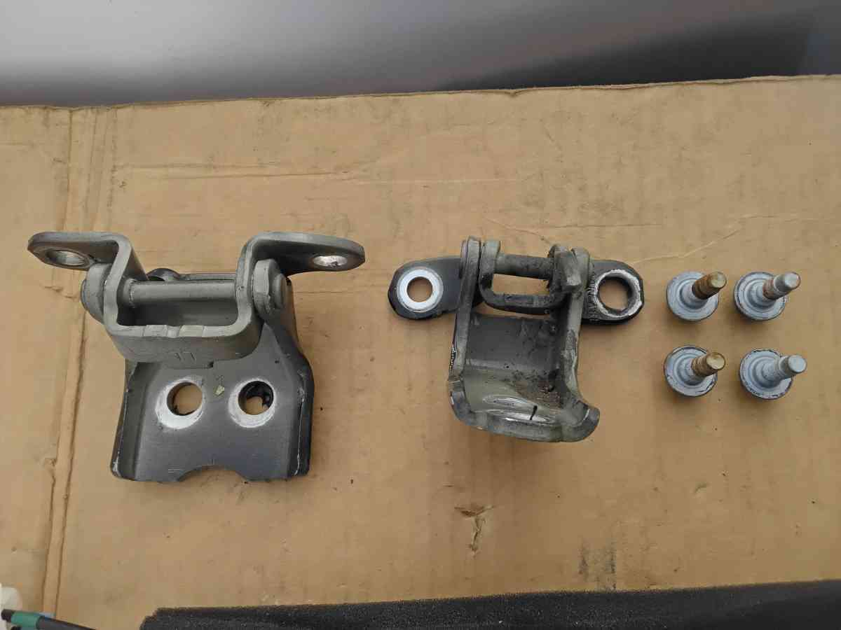 2018 Honda Civic Left Front Door Power Handles Like New
