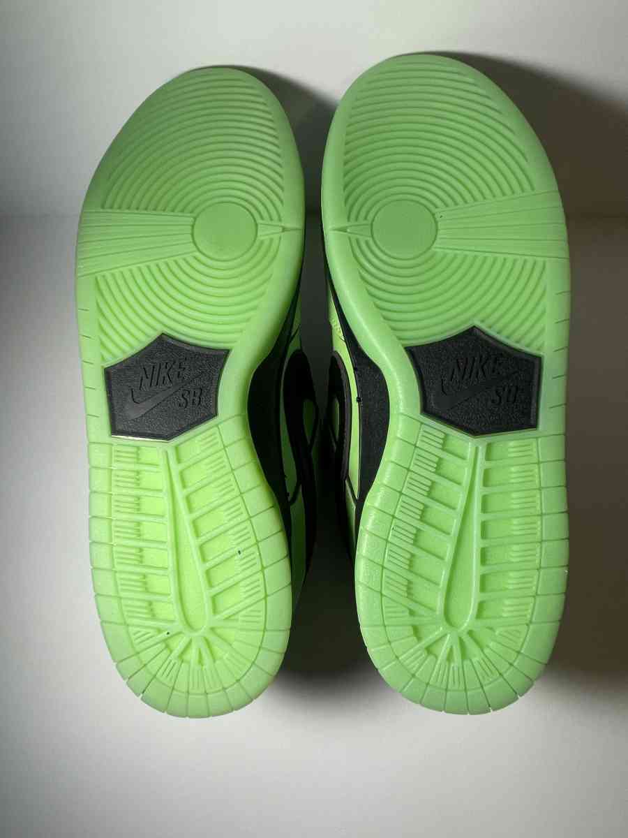 Green Powerpuff Dunks