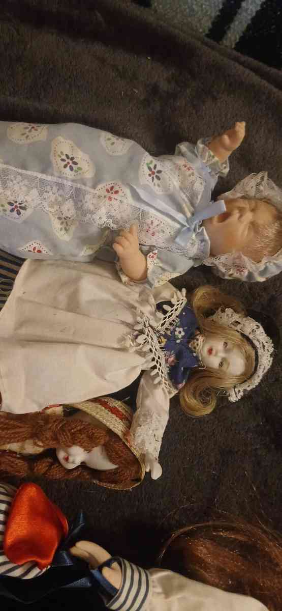 porcelain dolls