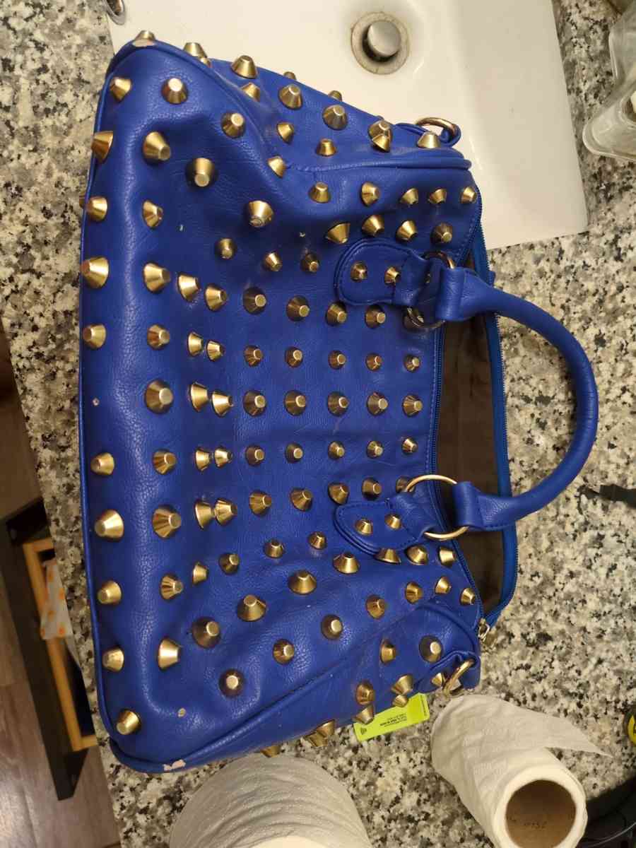 hand bag blue studs