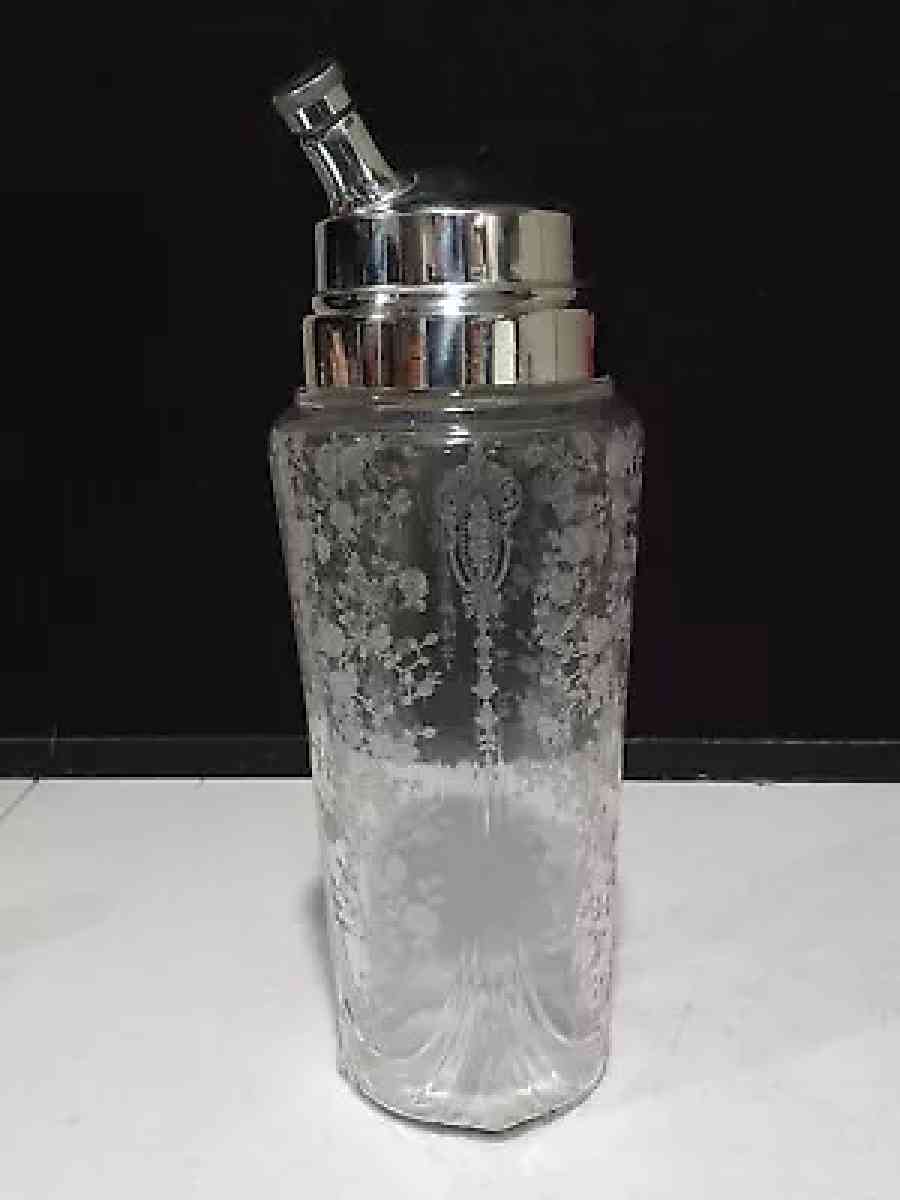 Rare Cambridge Glass Cocktail Mixer