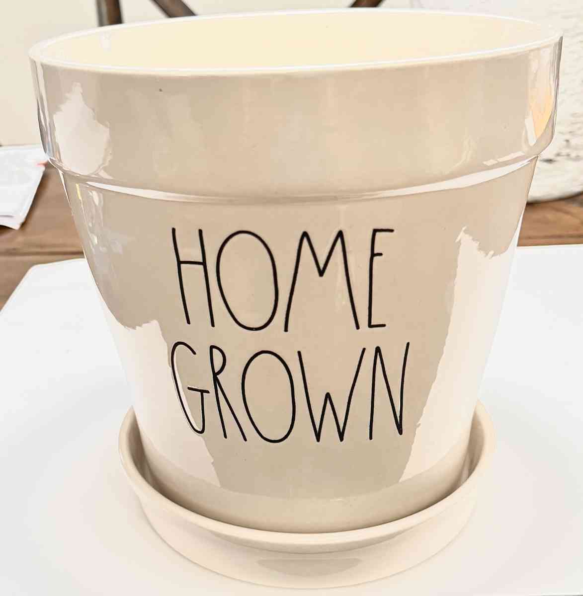 Rae Dunn Home Grown Glazed Ceramic 8 Inch Planter