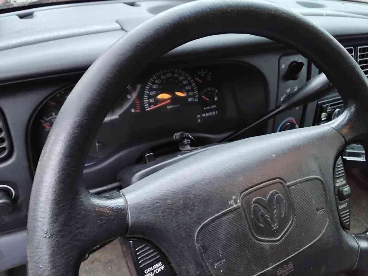 1999 Dodge Durango V8 Magnum Motor 4 X 4 Tow Package