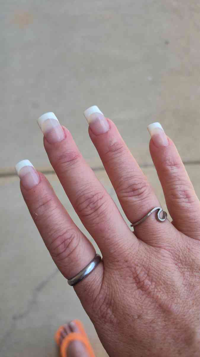 cut color style peddie Mannie brows lashes acrylics makeup