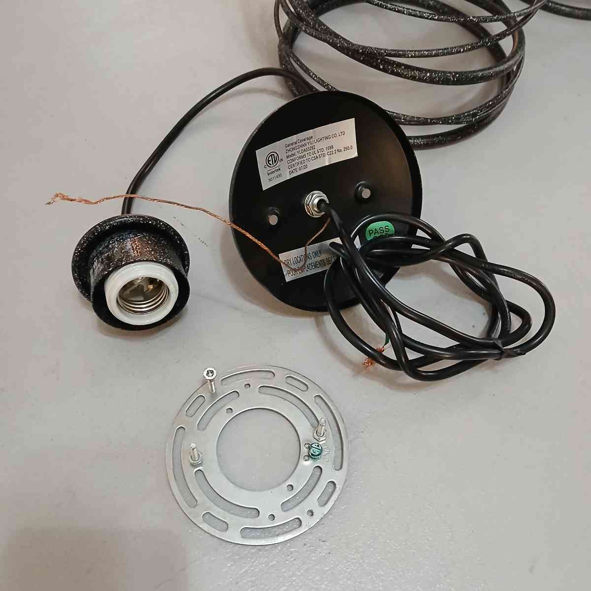 Modern wired pendant lights