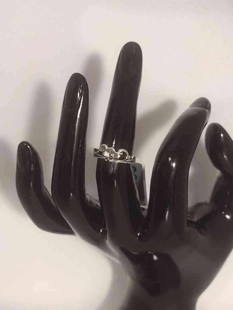 Bohemian Floral Design Silver Ring