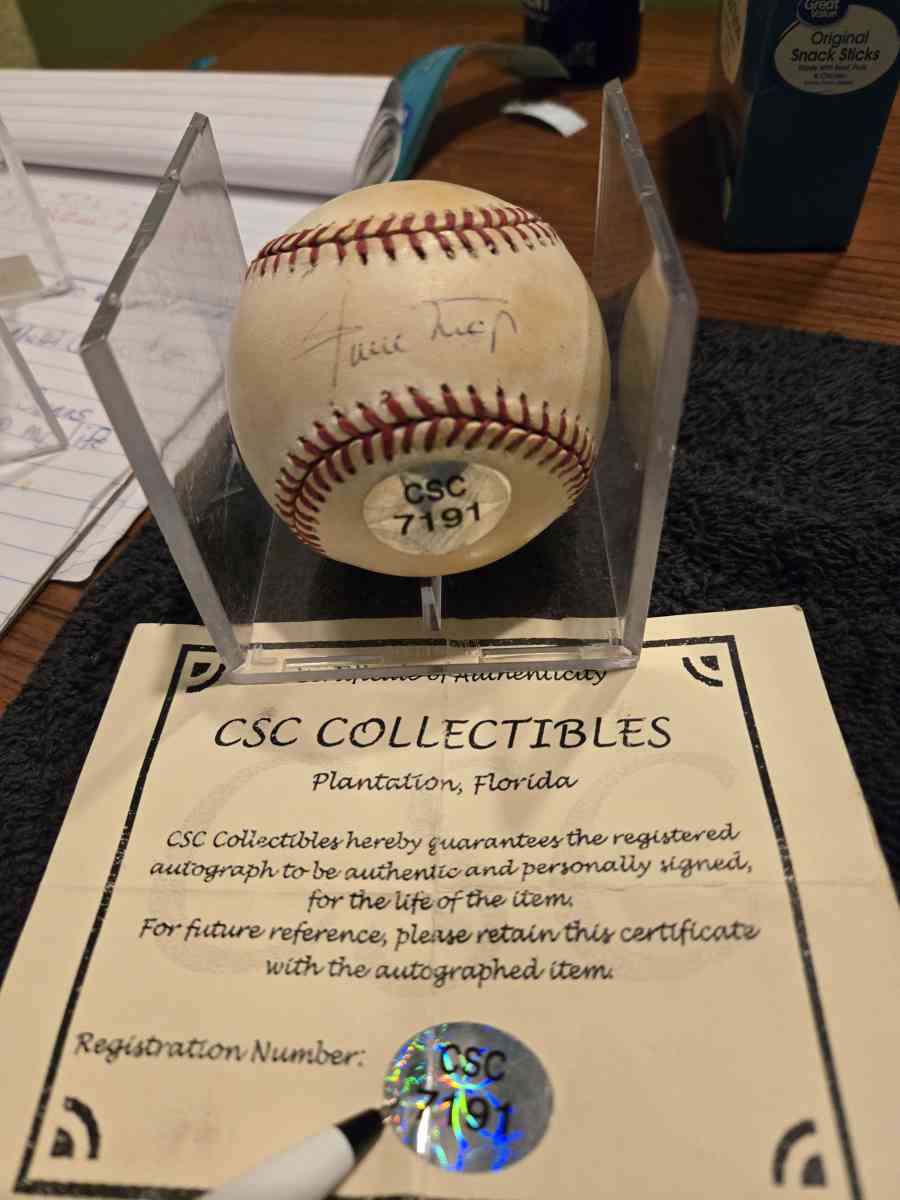 autograph Willie Mays Baseball