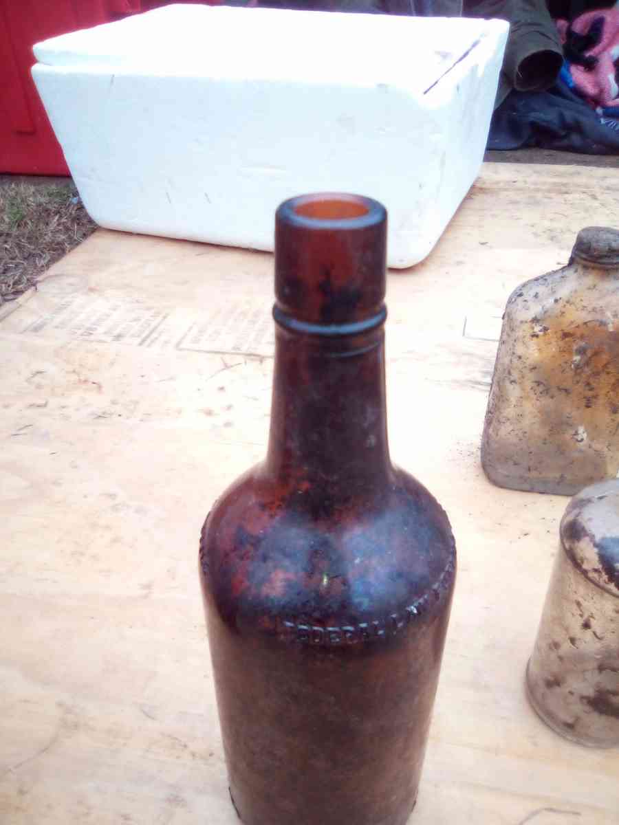 vintage jugs and bottles used but still in great shape