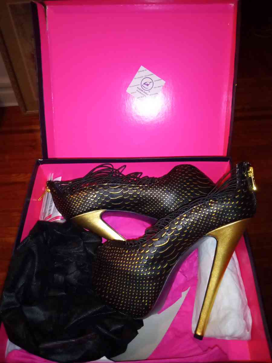 LONDON TRASH BRAND NEW IN BOX WOMEN SHOES AT GREAT PRICES