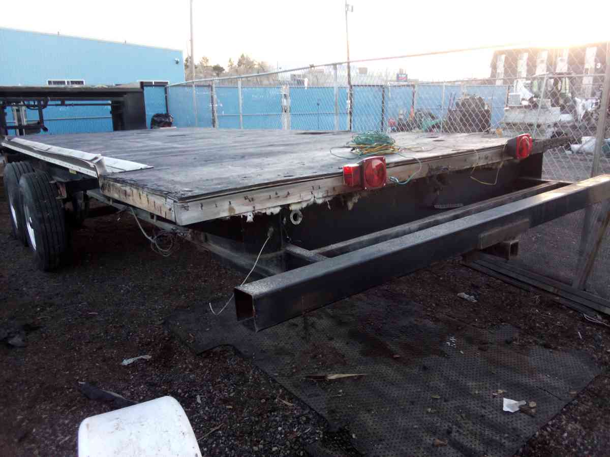 2005 heavy duty gooseneck Trailer