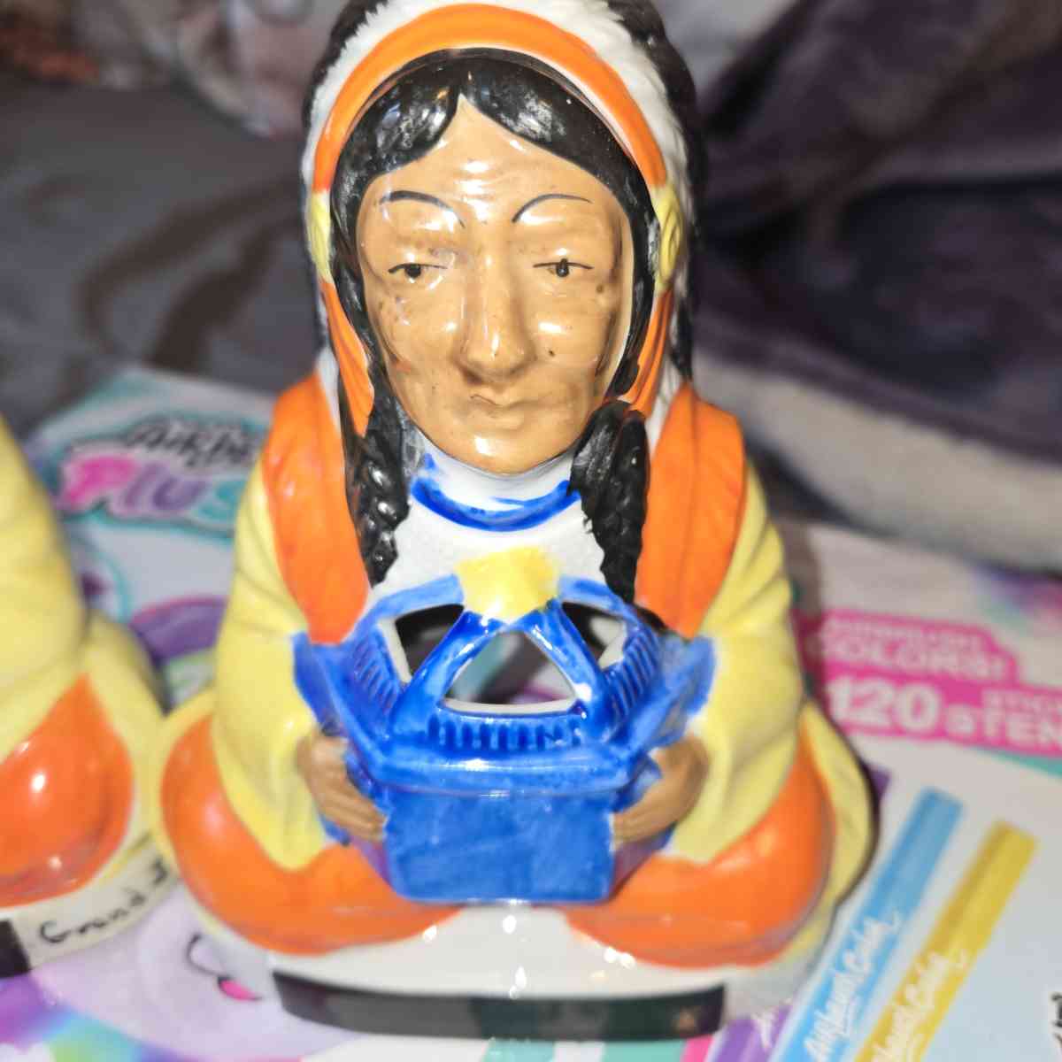 PAIR OF VTG NATIVE AMERICAN CHIEF PAINTED CERAMIC FIGURINES