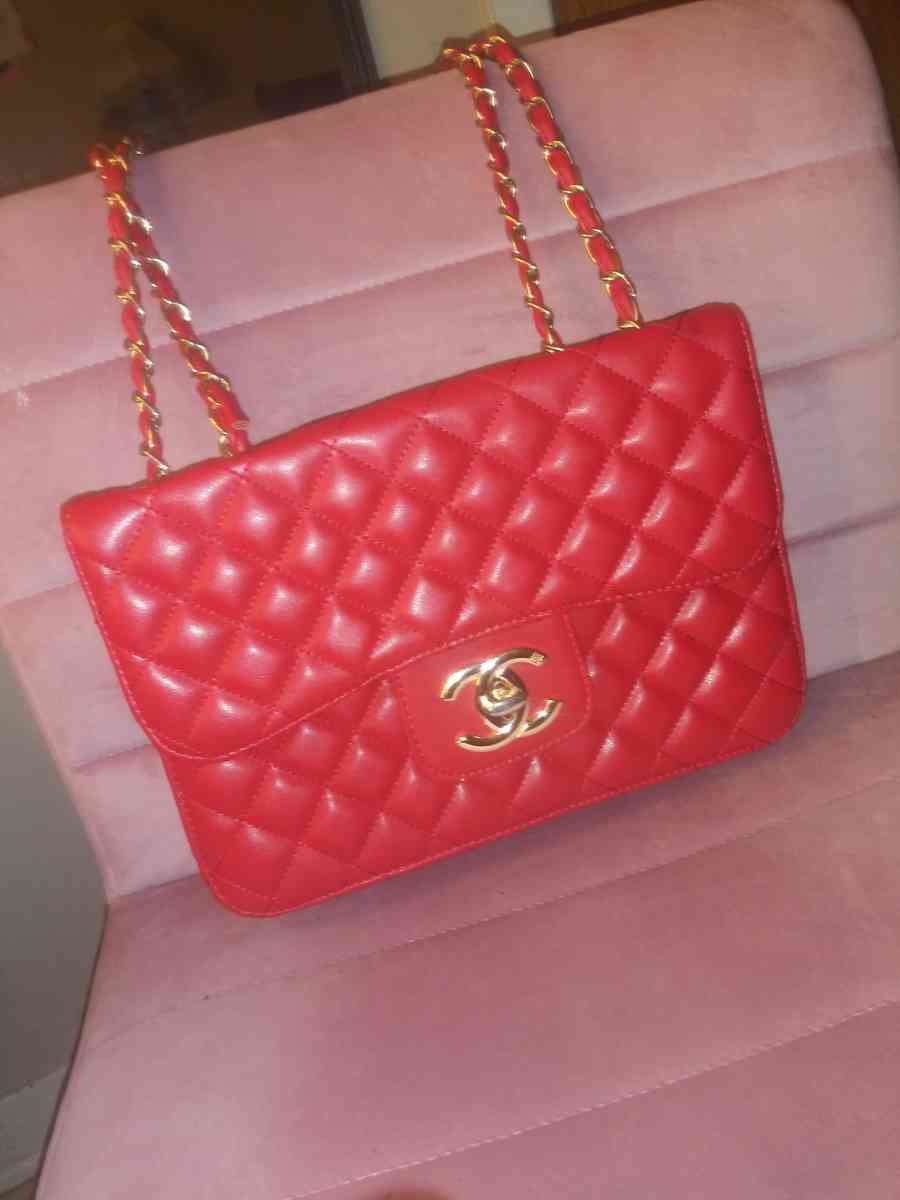 CHANEL Classic Jumbo Red Lambskin Leather Double Flap Should