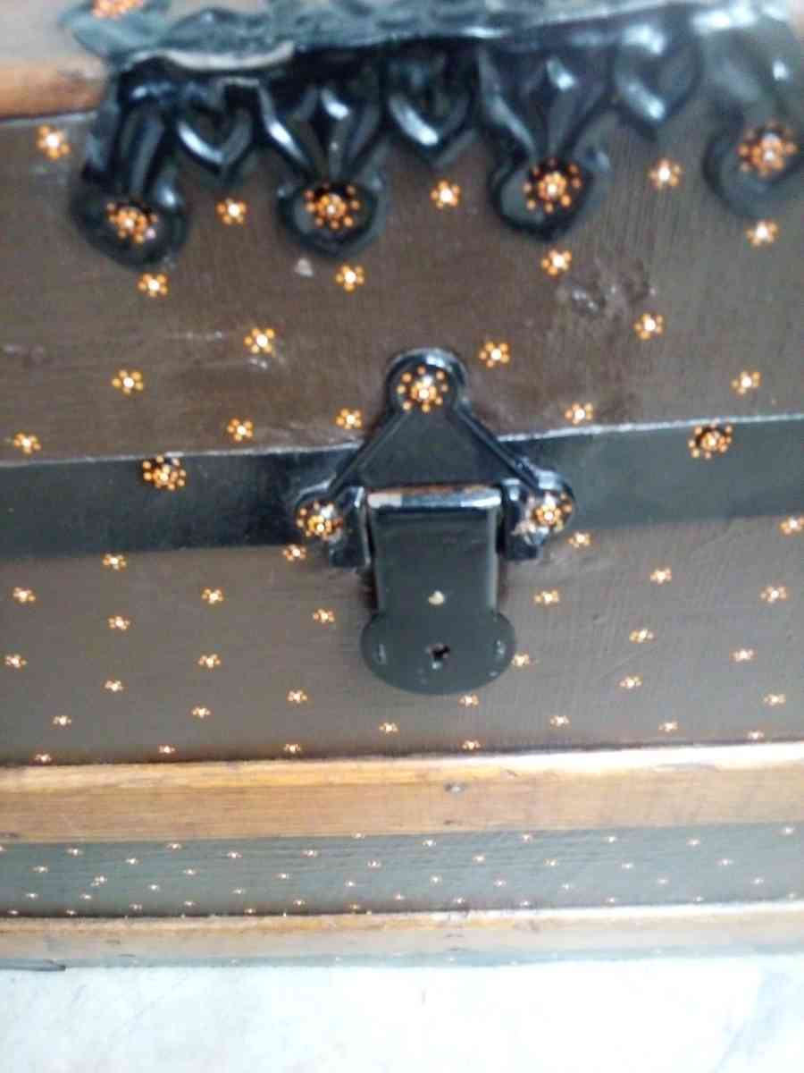 Groskopf Bros Steamer Trunk