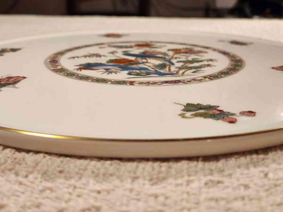 decorative cake plate