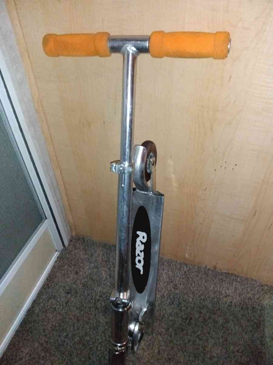 razor scooters