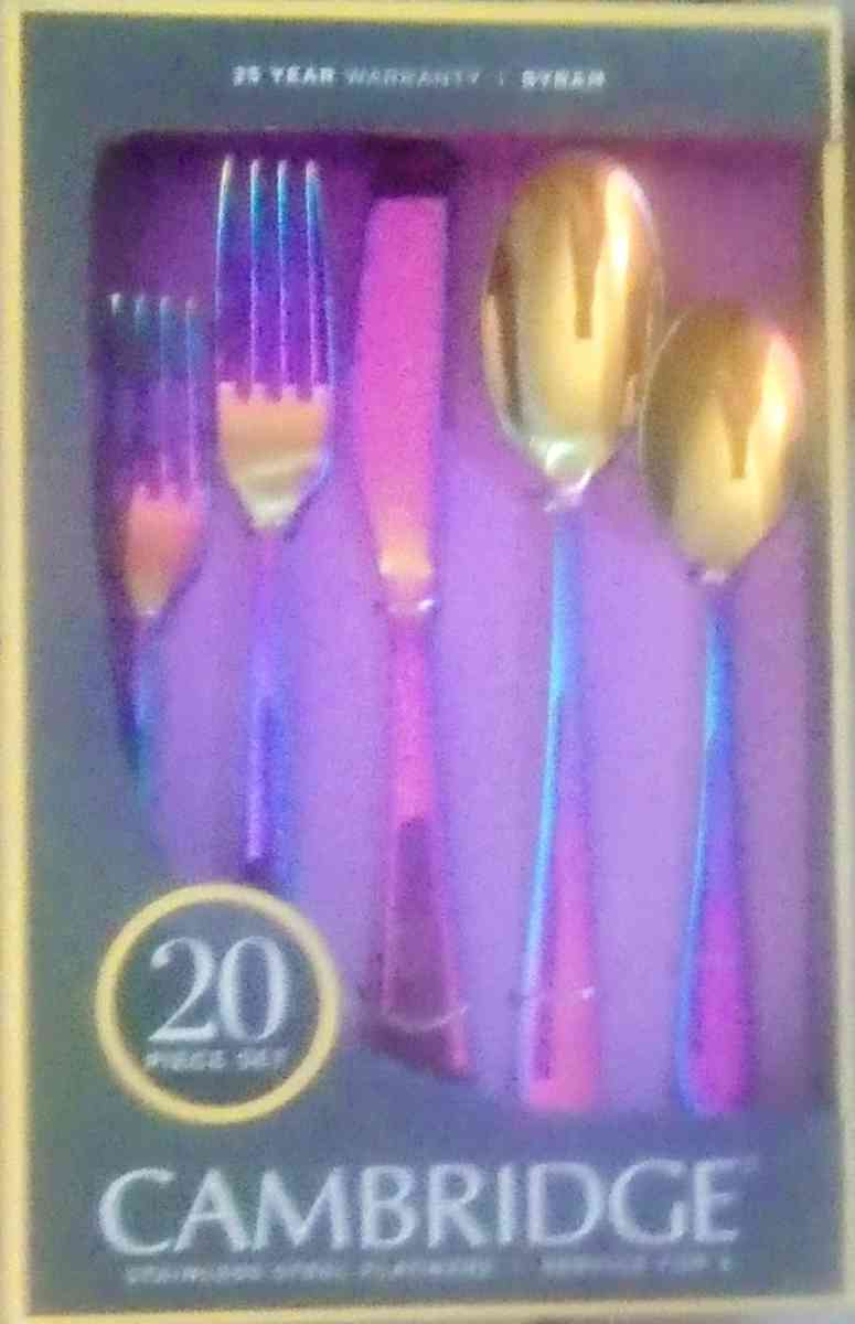 BRAND NEW BUNDLE EVERYTHINGS NEEDS TO GO