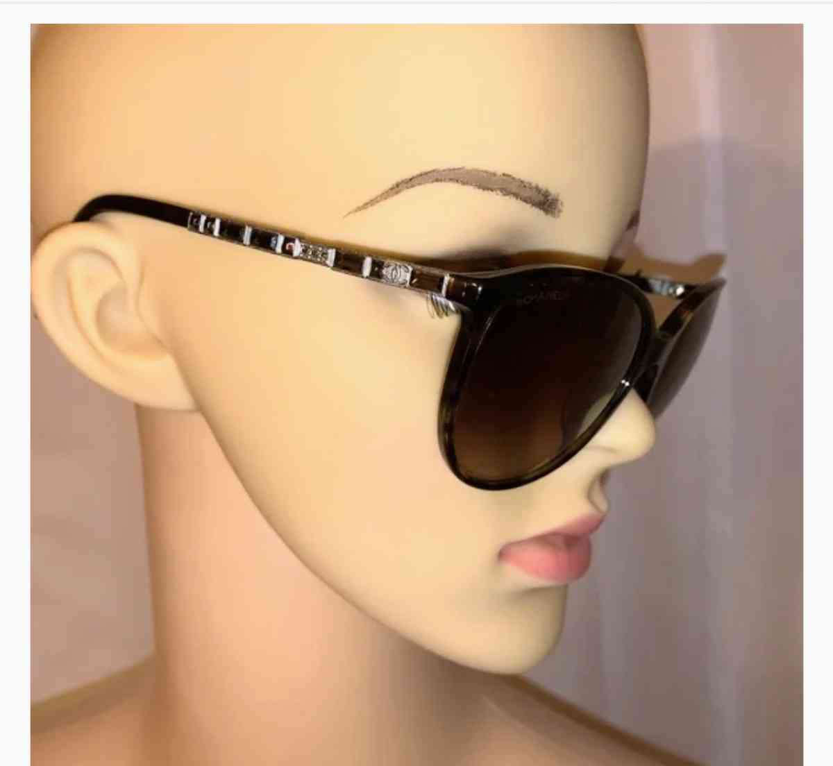 CHANEL Bijou Sunglasses Great Gift for the Fashionista