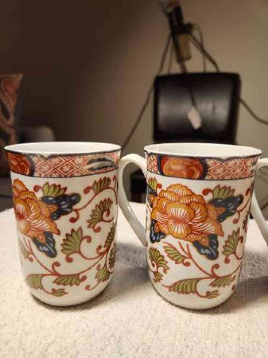 Vintage porcelain mugs