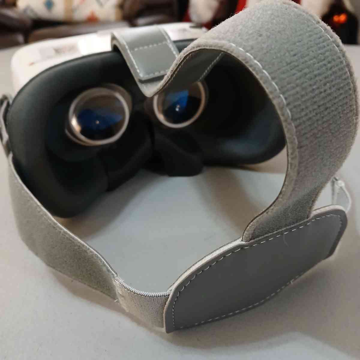 Destek VR headset