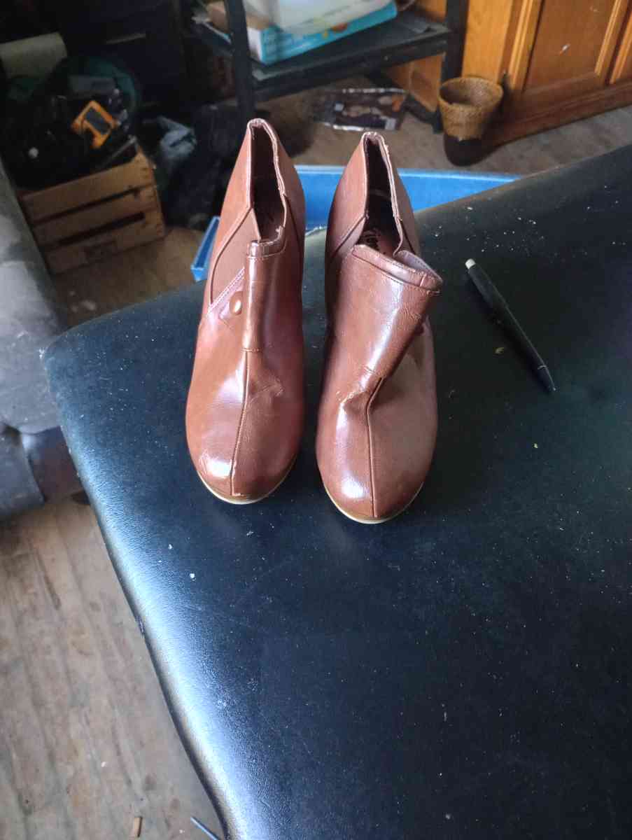 womens shoes and clothes